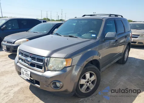 2009 Ford Escape Xlt z USA, uszkodzony, nr VIN 1FMCU03G19KA44645